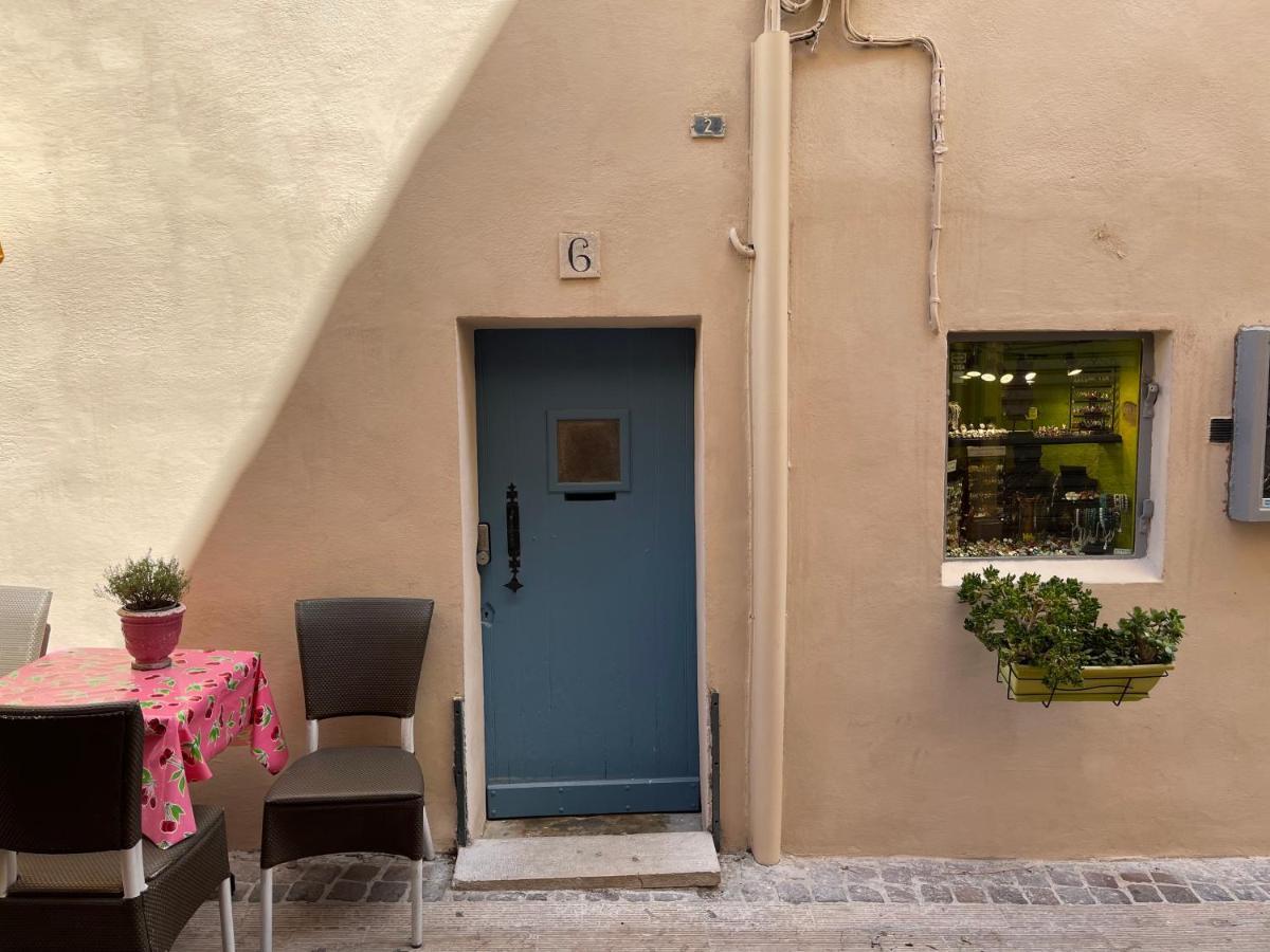 appartement du pêcheur à Cassis à 10 mètres du port Esterno foto