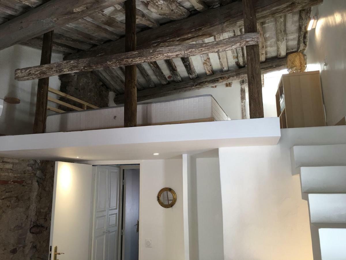 appartement du pêcheur à Cassis à 10 mètres du port Esterno foto